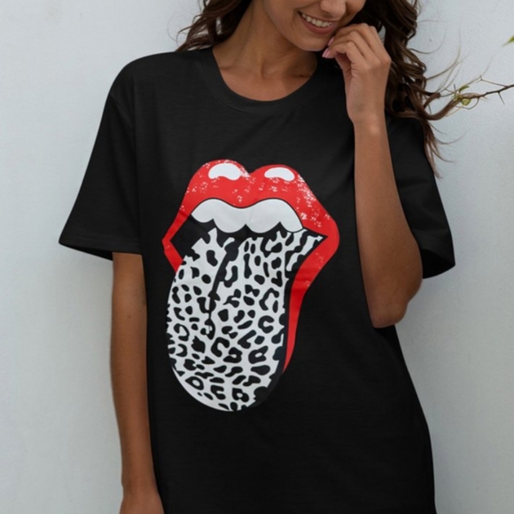 Black Leopard Red Lip Shortsleeve Graphic T-shirt - Picture 4 of 5